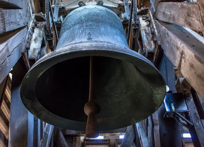 The bell of the Saint Andre cathedral, Bordeaux, 2017 (photo)