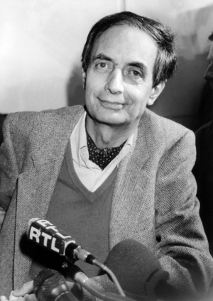 As Soon As He Was Released From Afghan Jails, Jacques Abouchar Holds A Press Conference in Orly Airport To Testify About his Sad Experience October 29, 1984 (b/w photo)