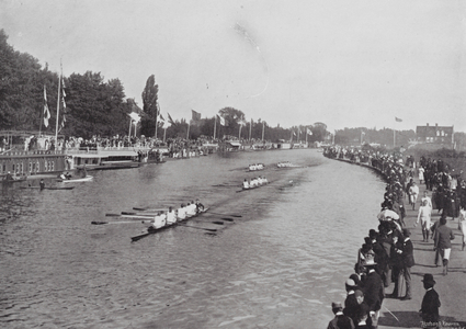 Oxford Eights, The Last Spurt for the Bump (b/w photo)