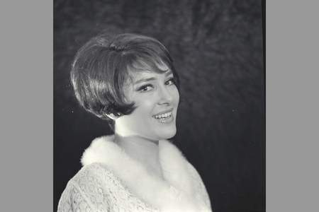 Rika Zarai 1965 (picture)