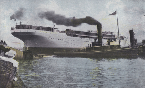 A Launch on the Clyde (coloured photo)