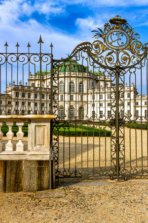 La cancellata, Palazzina di Caccia di Stupinigi, Nichelino, Turin, Piedmont, Italy (photo)