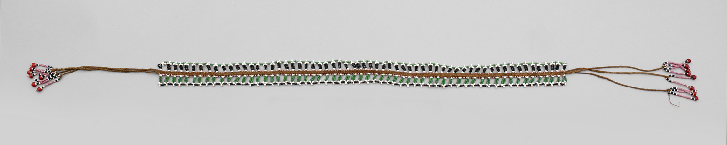 Bead necklet (mixed media)