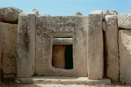 Window-stone in the Mnajdra Temple, Malta (photo)