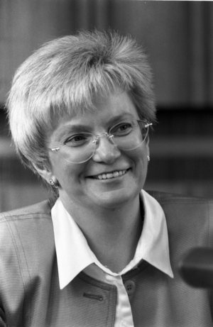 Minister of Construction Gerda Hasselfeldt (Germany CSU) during a press conference of the two..., 1990 (photo)