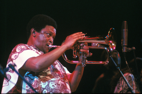 Molde 19870725: Jazz musician Hugh Masekela on stage during the jazz festival in Molde …, 1987 (photo)