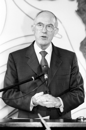 Foreign Minister Herve de Charette (France) during a press conference in Bonn..., 1995 (photo)