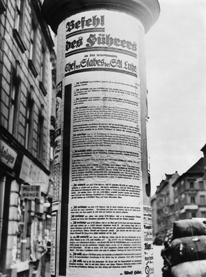 Hitler's orders to the Chief of Staff of the SA, Viktor Lutze in Berlin, 1934 (b/w photo)