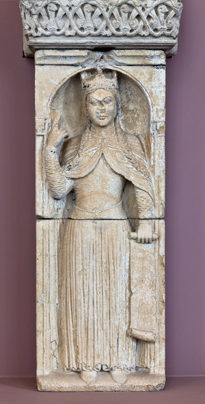 Queen, Sculpture 12th century (sculpture)