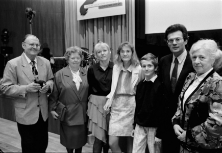 Jugendweihe Jugendweihe - celebration, Haus am Koellnischen Park, teenagers ..., 1992 (photo)