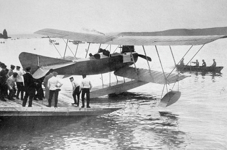 German seaplane used in the North Sea to track English naval movement during the First World War.