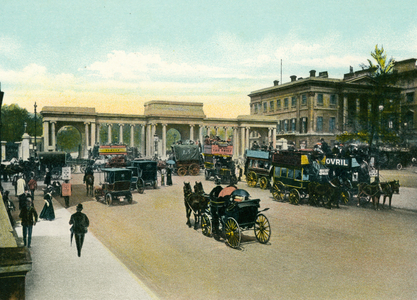 London: Hyde Park Corner (coloured photo)