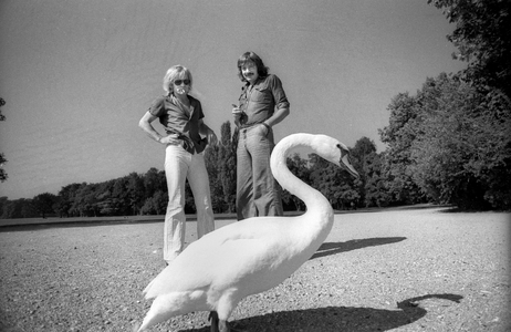 Klaus Kinski 1926 1991 Actor Paul Sahner 1943 2015 Journalist, BUNTE Editor-in-Chief …, 1975 (photo)