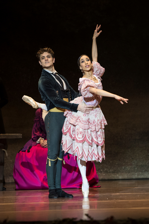 Cristina Casa as Giselle and Yanier Gomez as Albrecht, Teatro de la Maestranza, Seville, Spain, 2021 (photo)