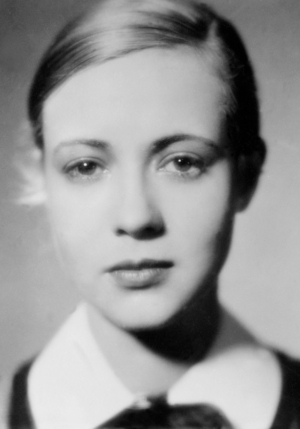 Hertha Thiele in 'Girls in Uniform', 1931 (b/w photo)
