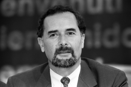 Bernd Pischetsrieder (CEO of BMW AG) during a press conference at..., 1995 (photo)