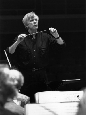 Munich Philharmonic Orchestra Christoph von Dohnánji, conductor, 1960 (photo)