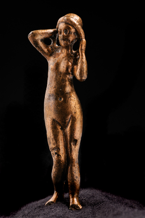 Cleopatra, The Search for the Last Queen of Egypt, Exhibit Catalog, page 204, Cleopat…, 2011 (photo)