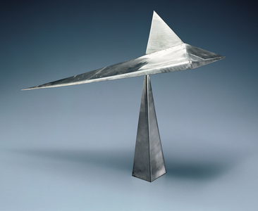 Five Triangles Ii (stainless steel)