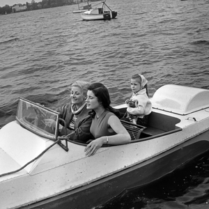 German actress Gisela Uhlen with her daughters Susanne and Barbara Bertram after returning from East Berlin to Western Germany at Hamburg, 1960s