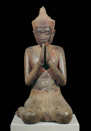 Bejewelled orant, Angkor Vat