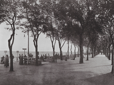 Wyk auf Fohr, Grosse Allee (b/w photo)