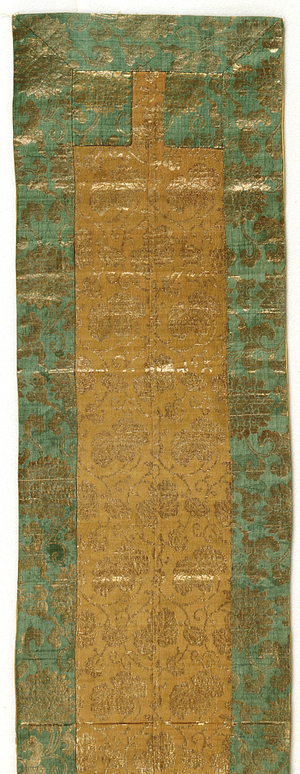 Buddhist Priest's Stole (Ohi), 17th-18th century (silk with silk and metallic threads and gold flat leaf paper thread)