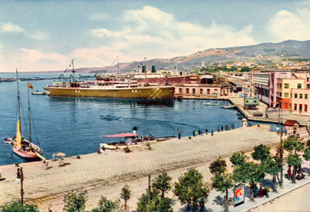 Trieste: Riva 3 Novembre (coloured photo)