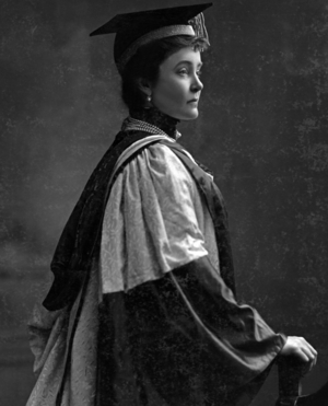 The Duchess of Connaught and Strathearn, 1904 (b/w photo)