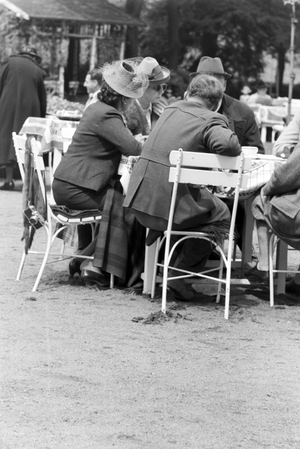 An afternoon spent with coffee and cakes in Karlsbad, Germany 1930s (b/w photo)
