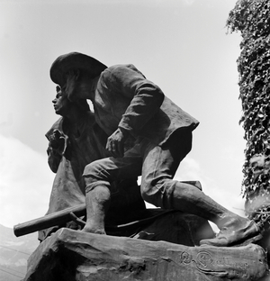 A trip to Innsbruck in Austria, Germany 1930s (b/w photo)