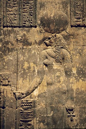Goddess Sekhmet, temple of Hathor, Dendera (photo)