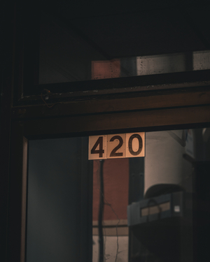 420 house number in Worcester, Massachusetts, USA (photo)