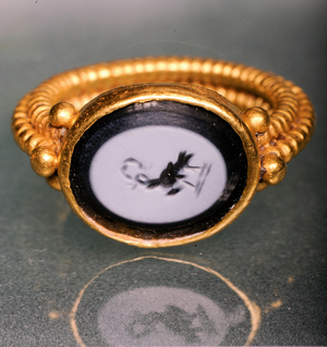 Cleopatra; The Search for the Last Queen of Egypt; Exhibit Catalog; page 165; Cleopat…, 2011 (photo)