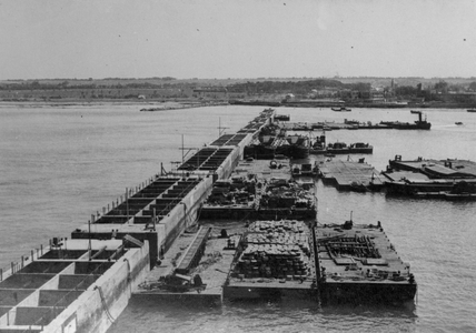 The Building of a Pontoon Bridge, 1942 (b/w photo)