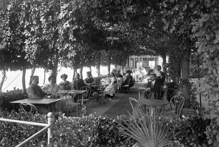 Italy, Brunate, Hotel Bellavista (b/w photo)
