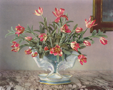 Constance Spry Flower Arrangement (coloured photo)