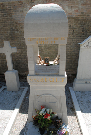 The grave of Serge de Diaghilev, 2011 (photo)