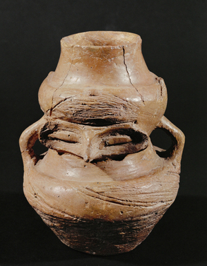 Anthropomorphous vase (terracotta)