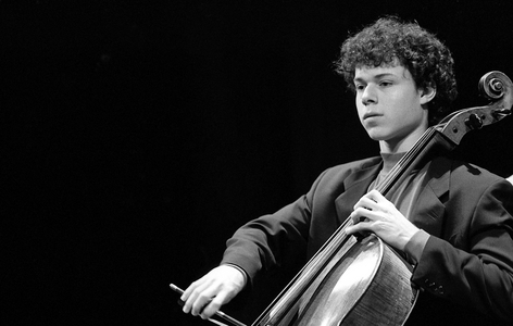 Matt Haimovitz in 1990 (b/w photo)