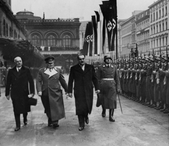 Hermann Goering receives Milan Stojadinovic in Berlin, 1938 (b/w photo)