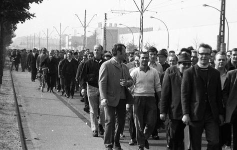 Spontaneous strikes in the Ruhr area in September 1969 DEU, Germany, Ruhr …, 1969 (photo)