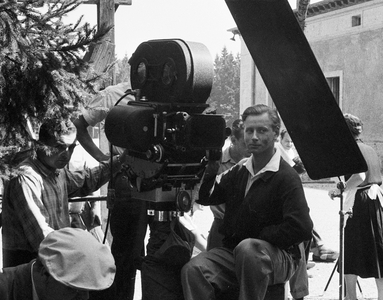 At night when the devil came, 1957 (photo)