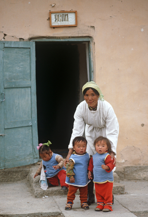 Kindergarden Mongolian children, Gobi-Altai, Gobi-Altai Province, Mongolia, Asia