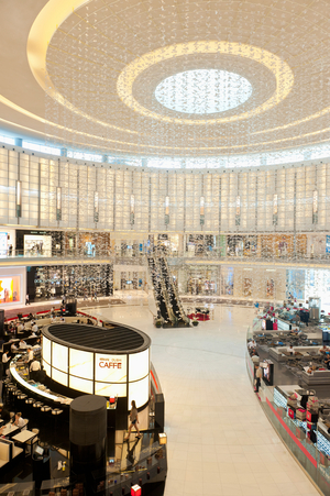 Thousands of White Plastic Butterflies Hanging From the Ceiling, Fashion Island, Dubai Mall, Dubai, United Arab Emirates (photo)