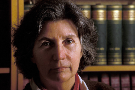 Vera Friedländer (founder of the Friedländer School) in her office in Berlin ..., 1991 (photo)