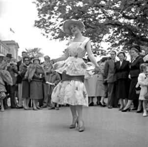 The "Journee Des Drags" (The Day of The Elegance) in Paris, June 22, 1956 : An Elegant Woman at Auteuil Racecourse, Paris (b/w photo)