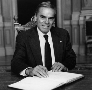 Martin Rodbell