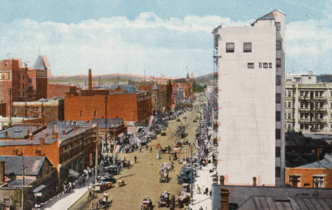 Victoria, British Columbia: Douglas Street (colour photo)