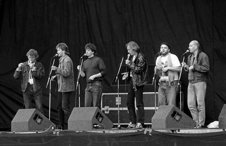 Bærum 19910706. The pop group Bjelleklang on stage during the concert at the Kalvøya …, 1991 (photo)